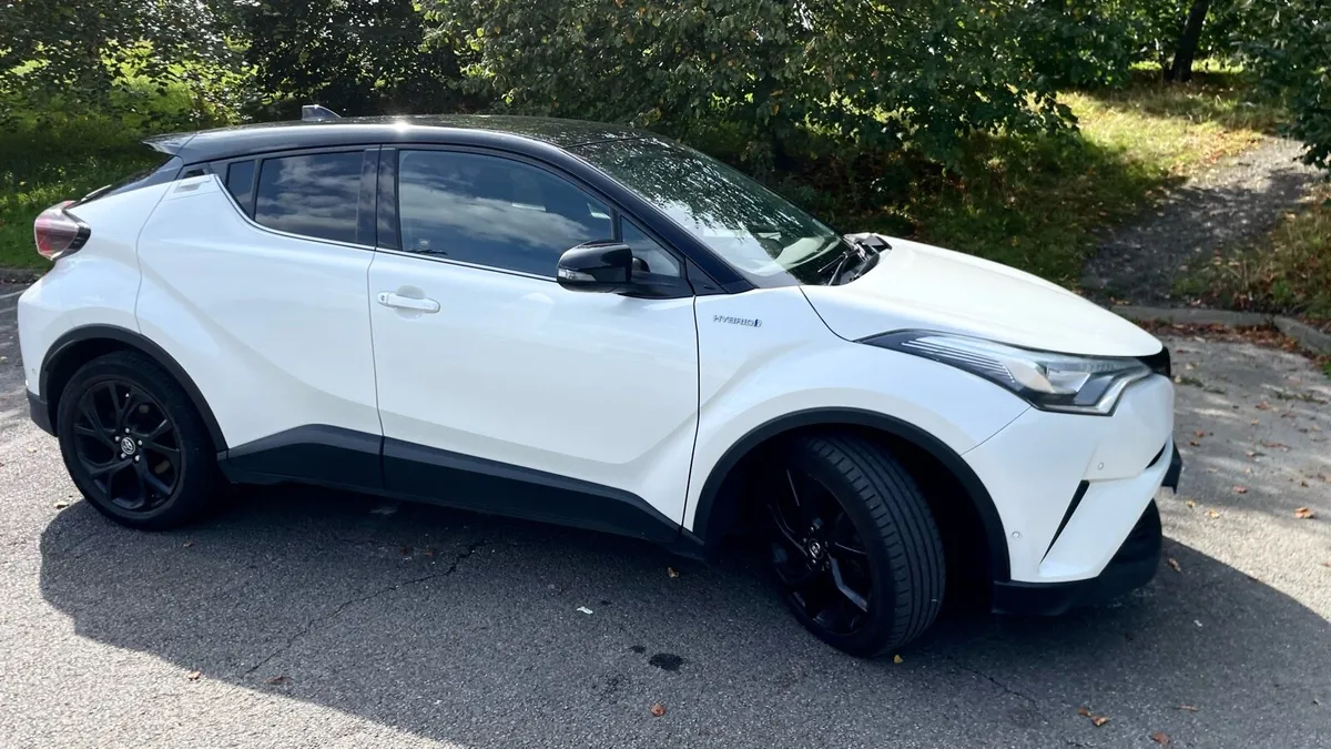 Toyota C-HR 2019 – Perfect Condition - Image 2
