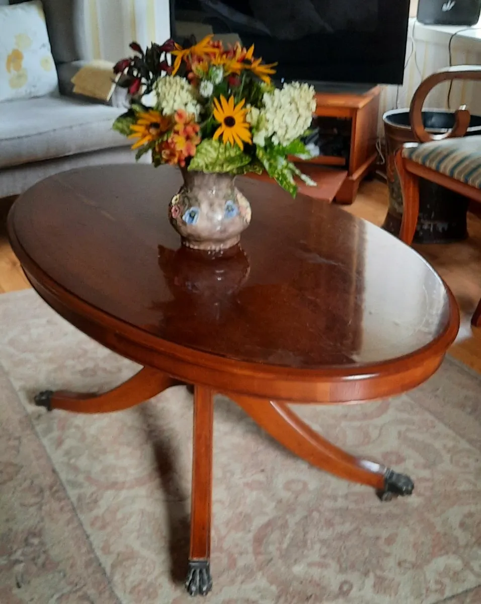 Coffee table - Image 1