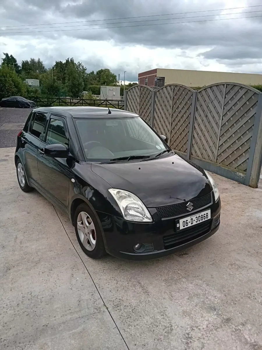 2006 suzuki swift 1.3GLX - Image 2