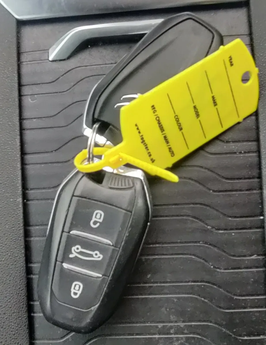 2016 Citroen Picasso C4 HDI 7 Seats - Image 2