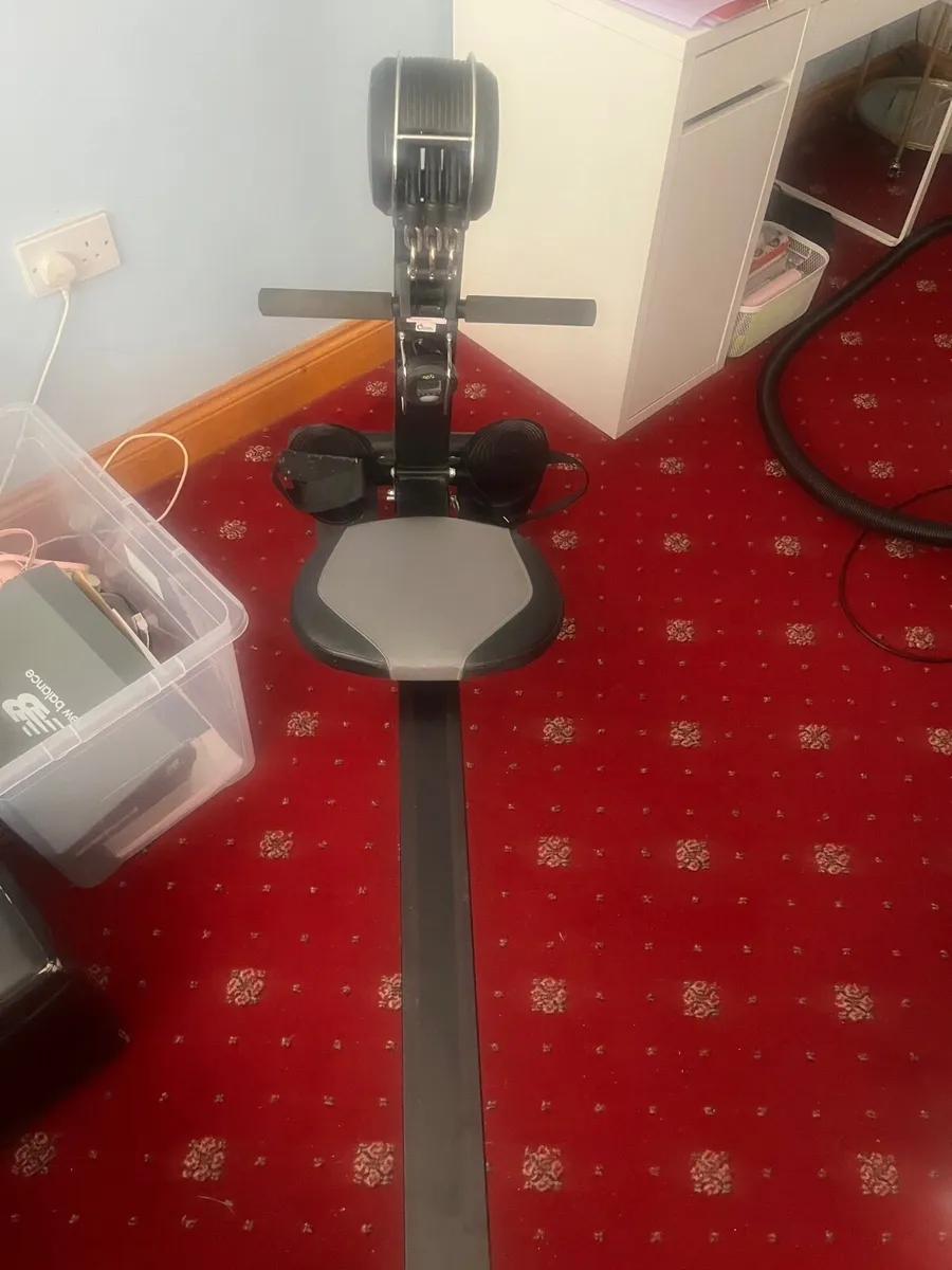 Rower - Image 1
