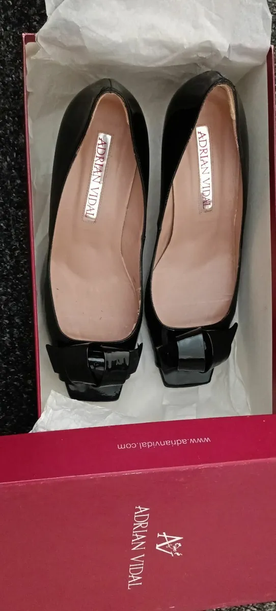 high heels - Image 1