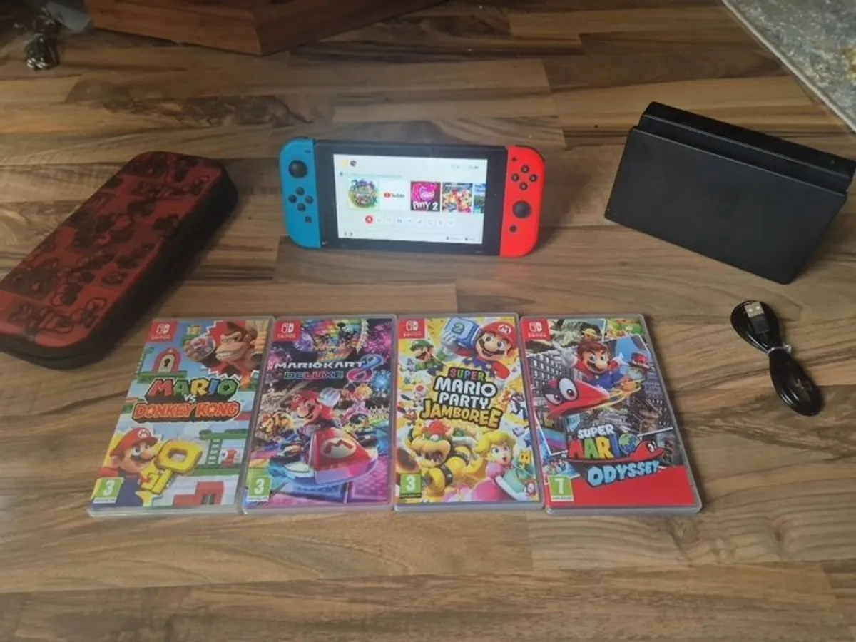 Nintendo Switch with 6 Games & accessories - Image 1