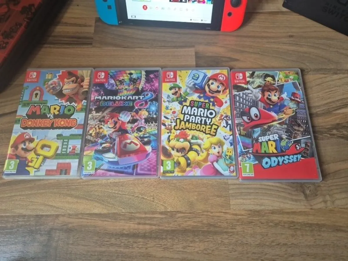 Nintendo Switch with 6 Games & accessories - Image 2