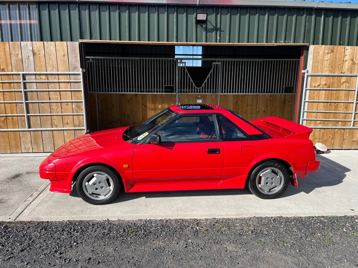 Toyota MR2 - Image 3