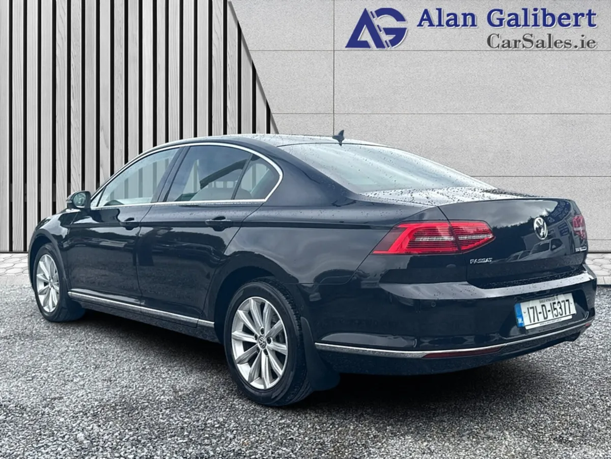 Volkswagen Passat HIGHLINE 1.6 TDI 120HP VIRTUAL C - Image 2