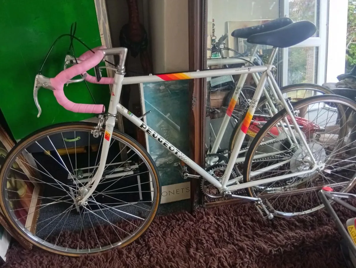 Classic vintage bike - Image 1