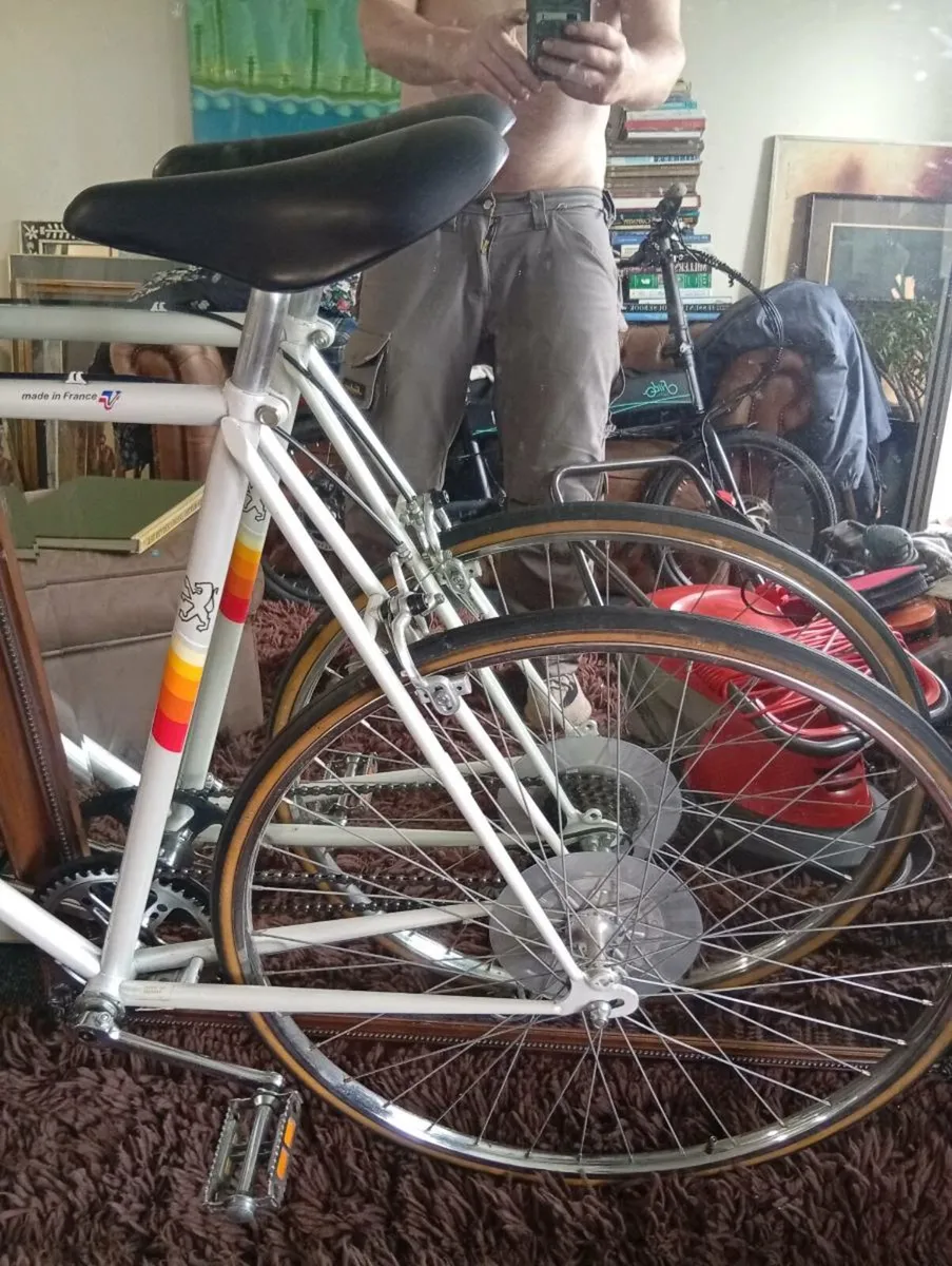 Classic vintage bike - Image 3