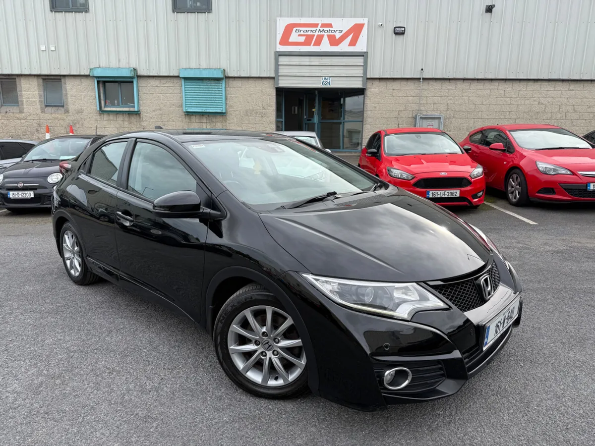 Honda Civic 2016 - Image 2