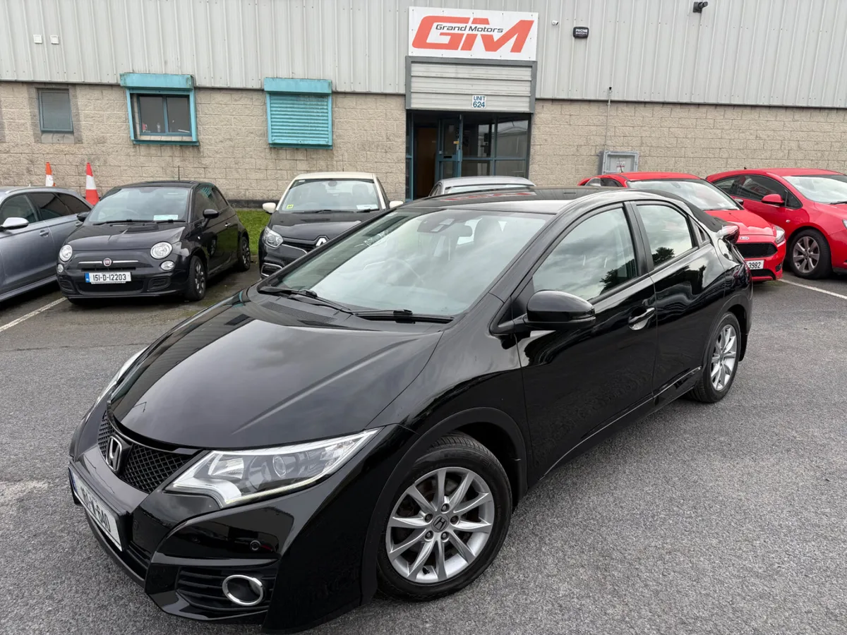 Honda Civic 2016 - Image 1