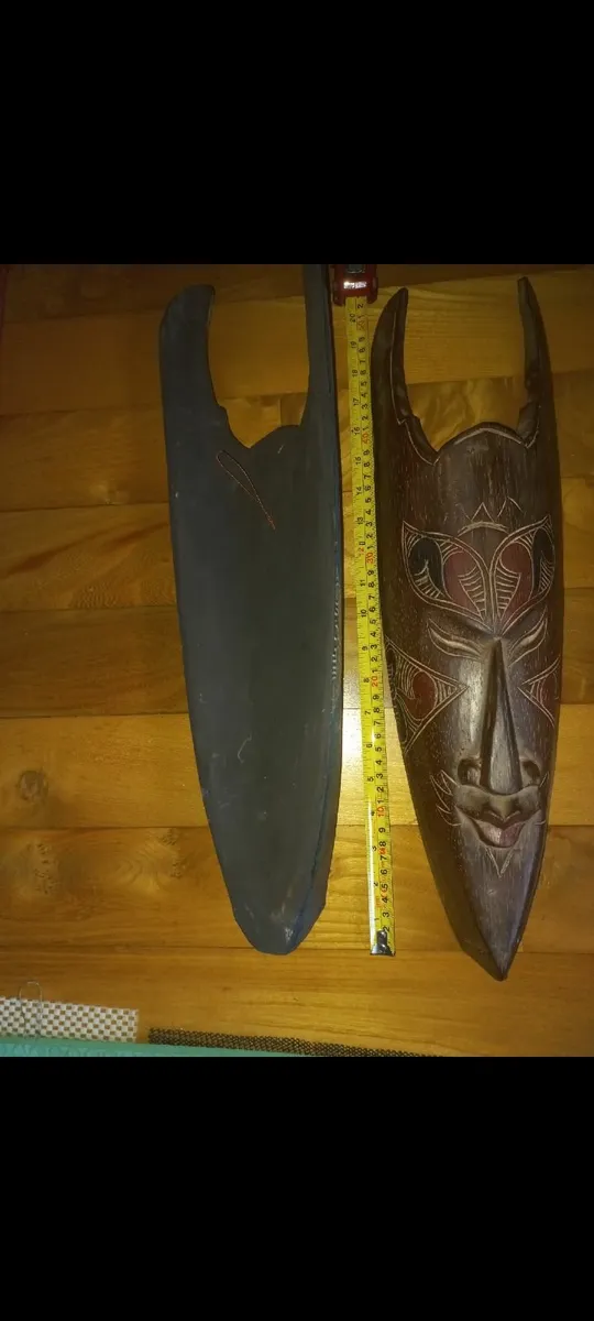 Pair of Hand carved wooden African masks - Image 2