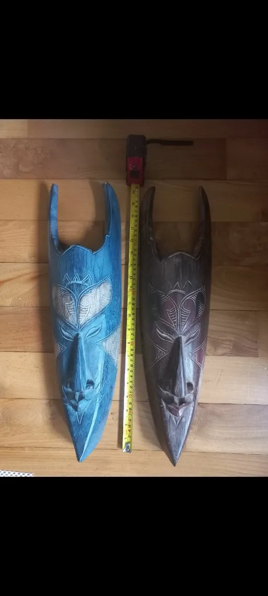 Pair of Hand carved wooden African masks - Image 1