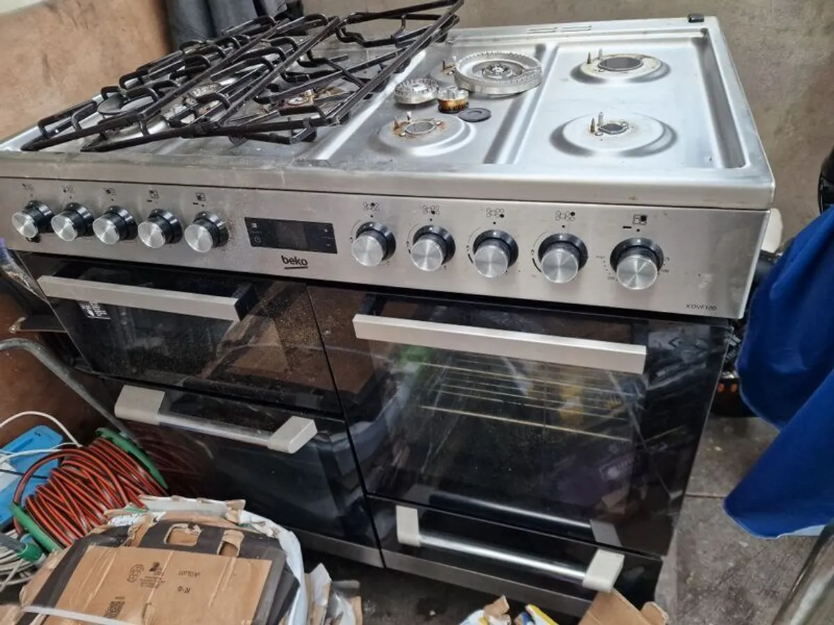 Beko 100cm Electric Range Cooker - Stainless Steel - Image 1
