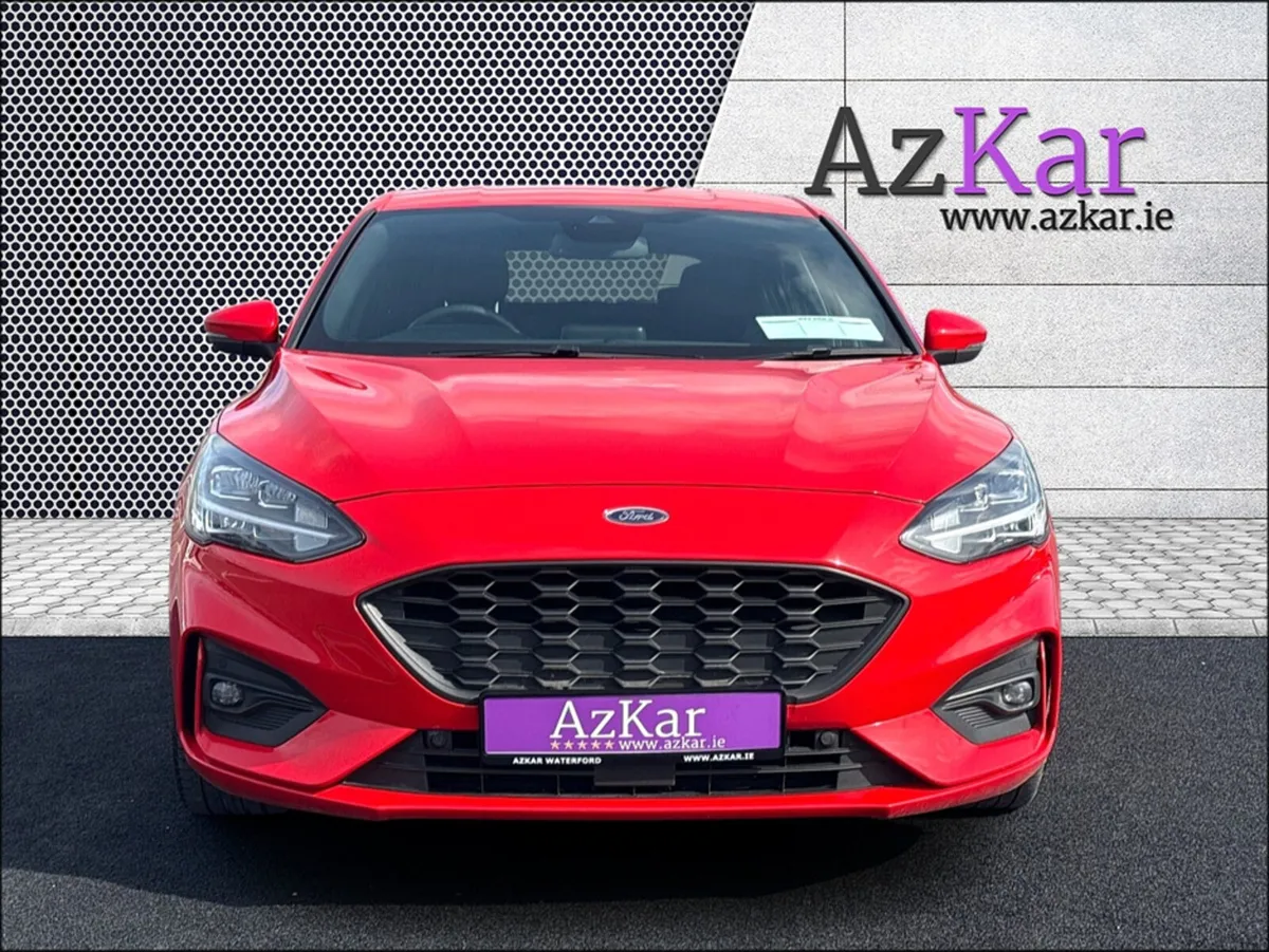 Ford Focus 2021 ST-LINE X 1.5 TDCI 120BHP HATCHBAC - Image 2