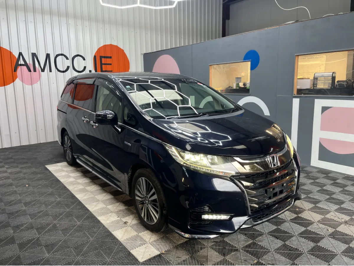 Honda Odyssey 2.0 HYBRID / 91k KMs / HEATED SEATS - Image 1