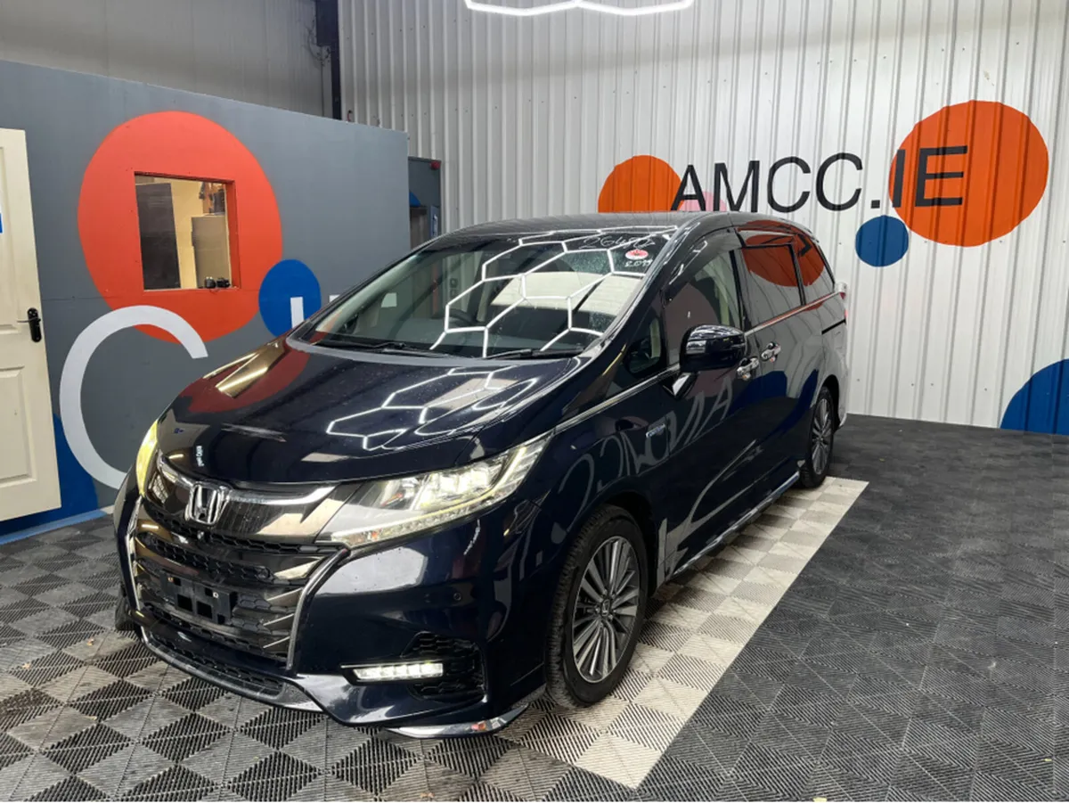 Honda Odyssey 2.0 HYBRID / 91k KMs / HEATED SEATS - Image 3