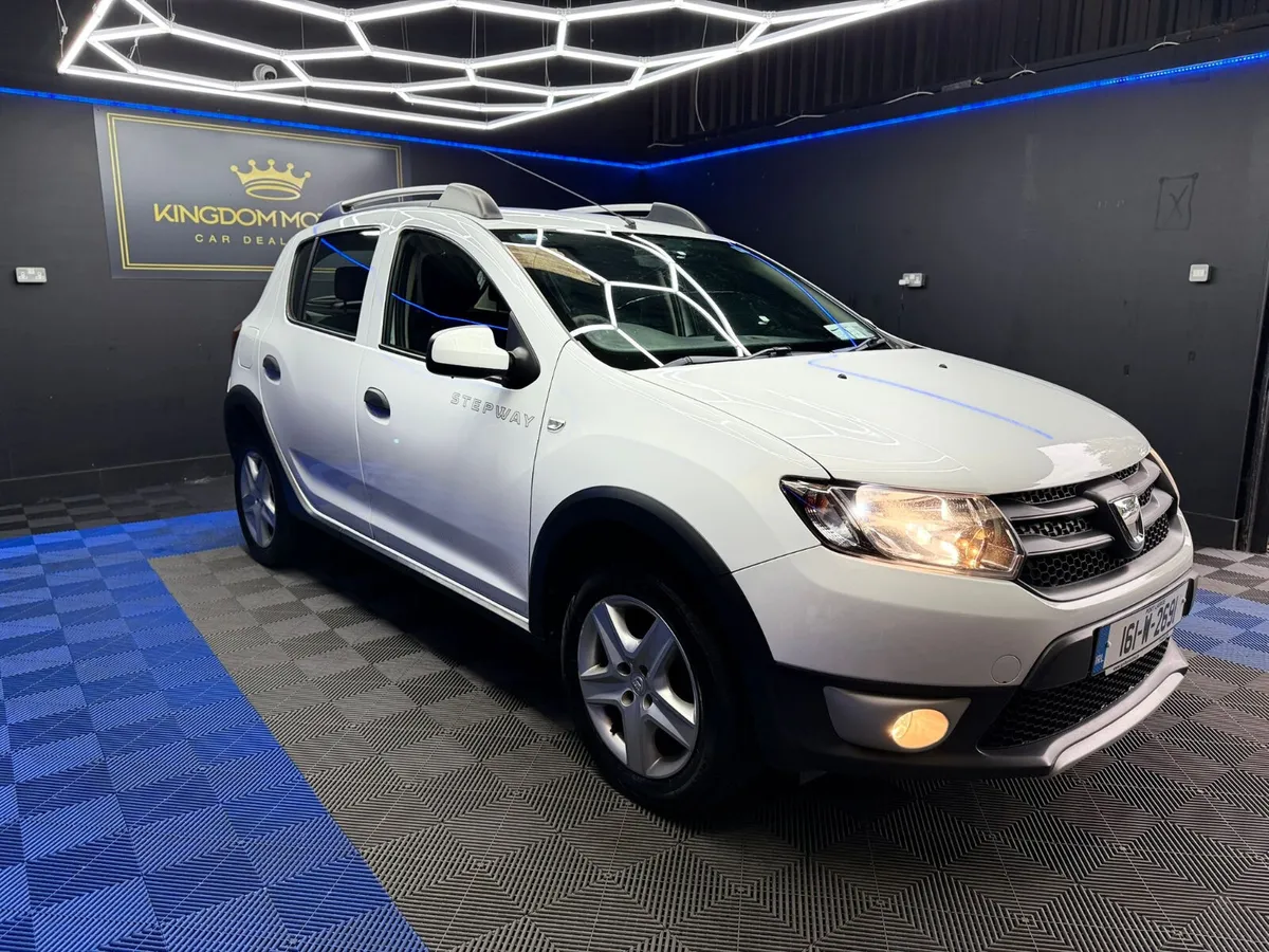 Dacia Sandero Stepway,STUNNING - Image 2