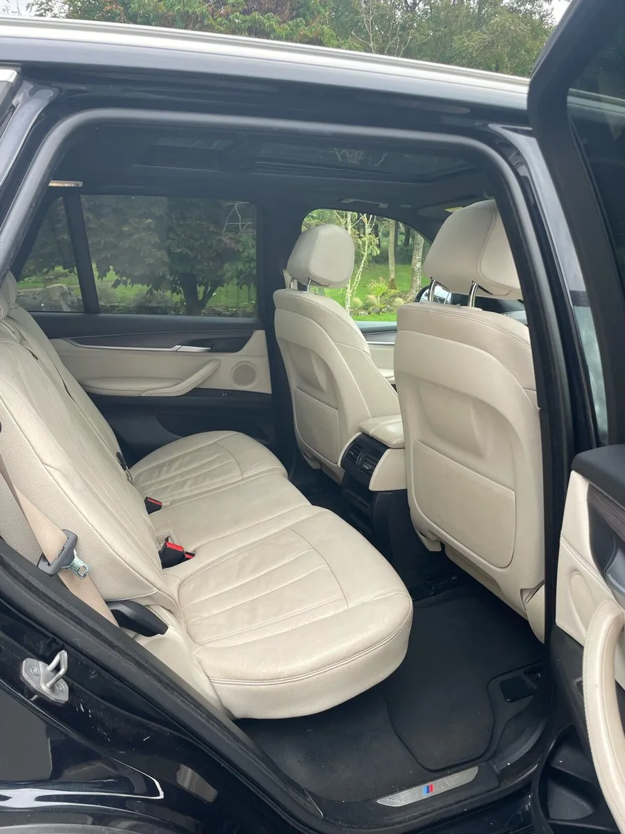 BMW X5 - Image 2