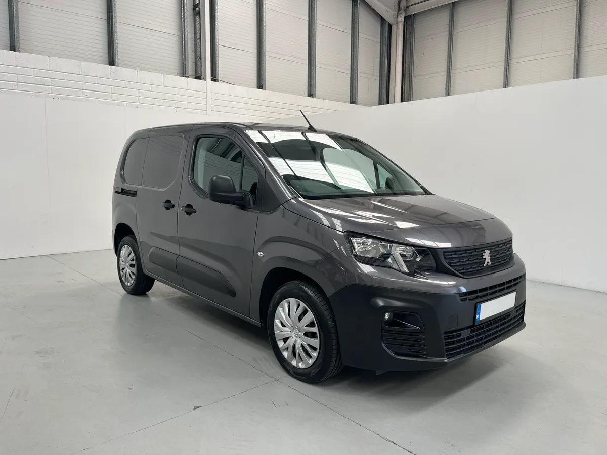 Peugeot Partner - Twin door - Image 1