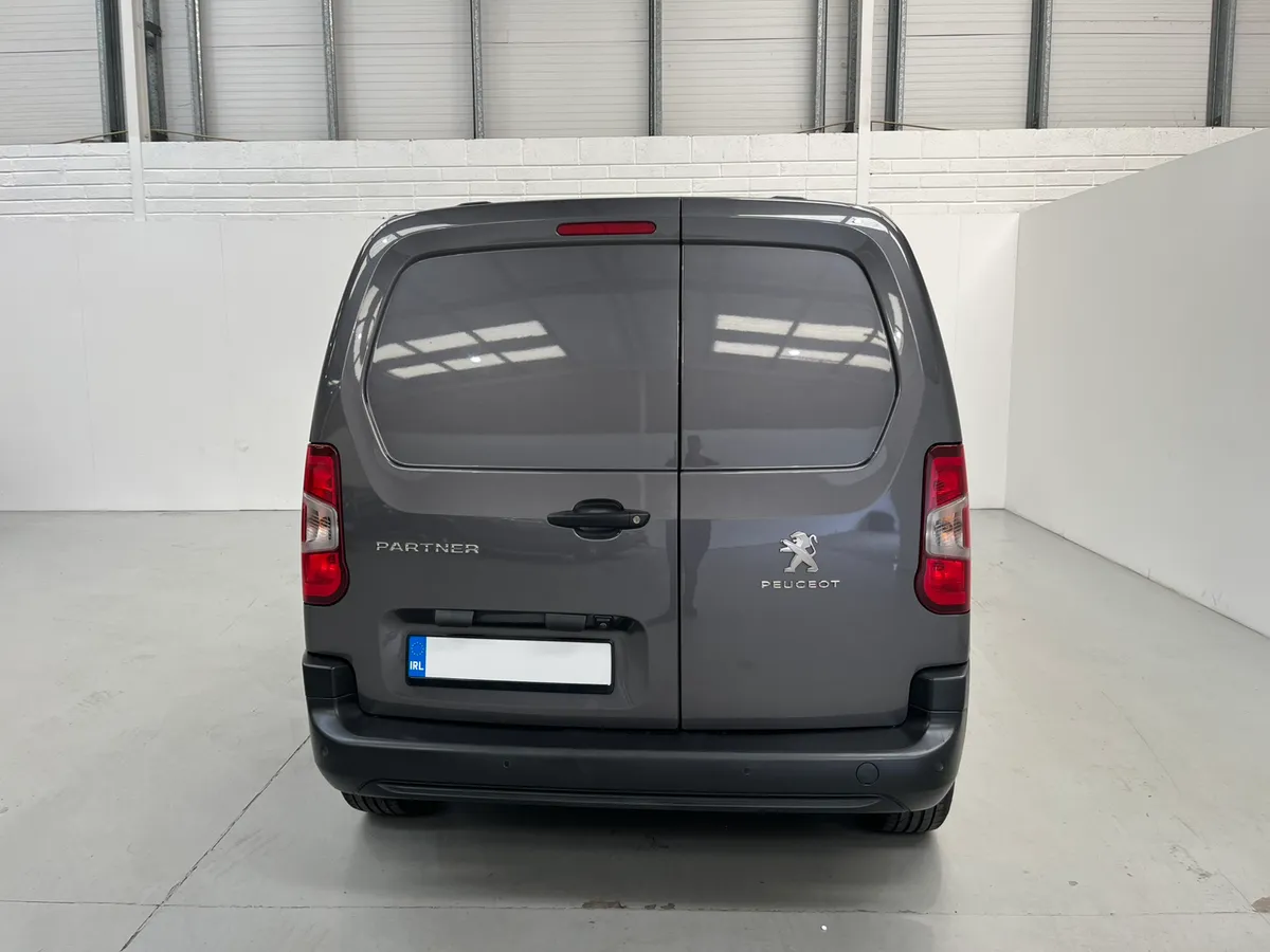 Peugeot Partner - Twin door - Image 4