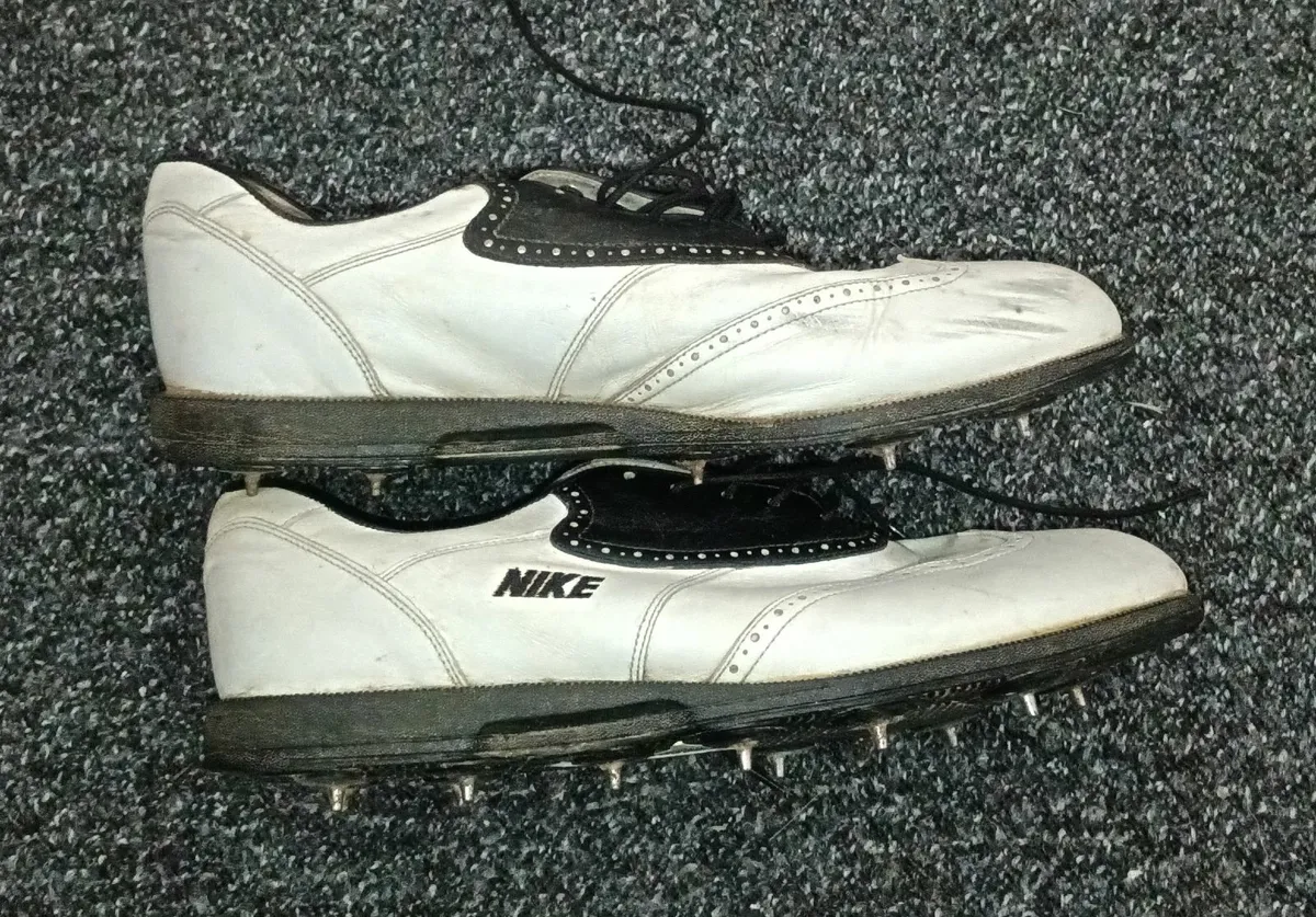 golf shoes  uk8 - Image 2