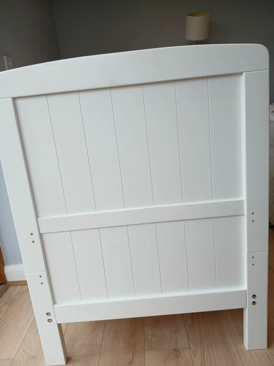 Cot / Cot bed - Image 4