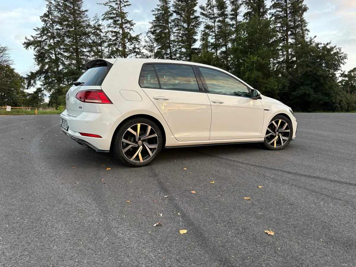 ** Very clean VW Golf Rline ** - Image 4