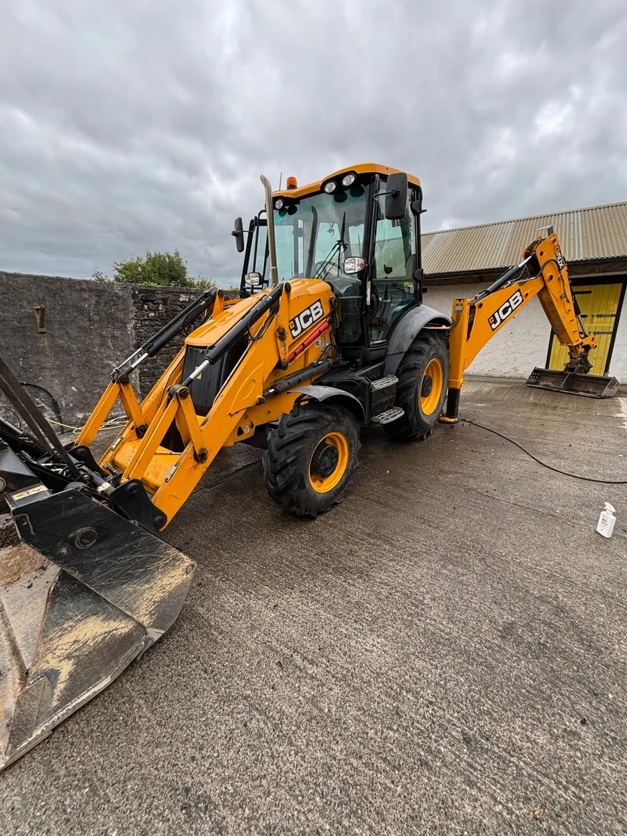 JCB 3CX - Image 1