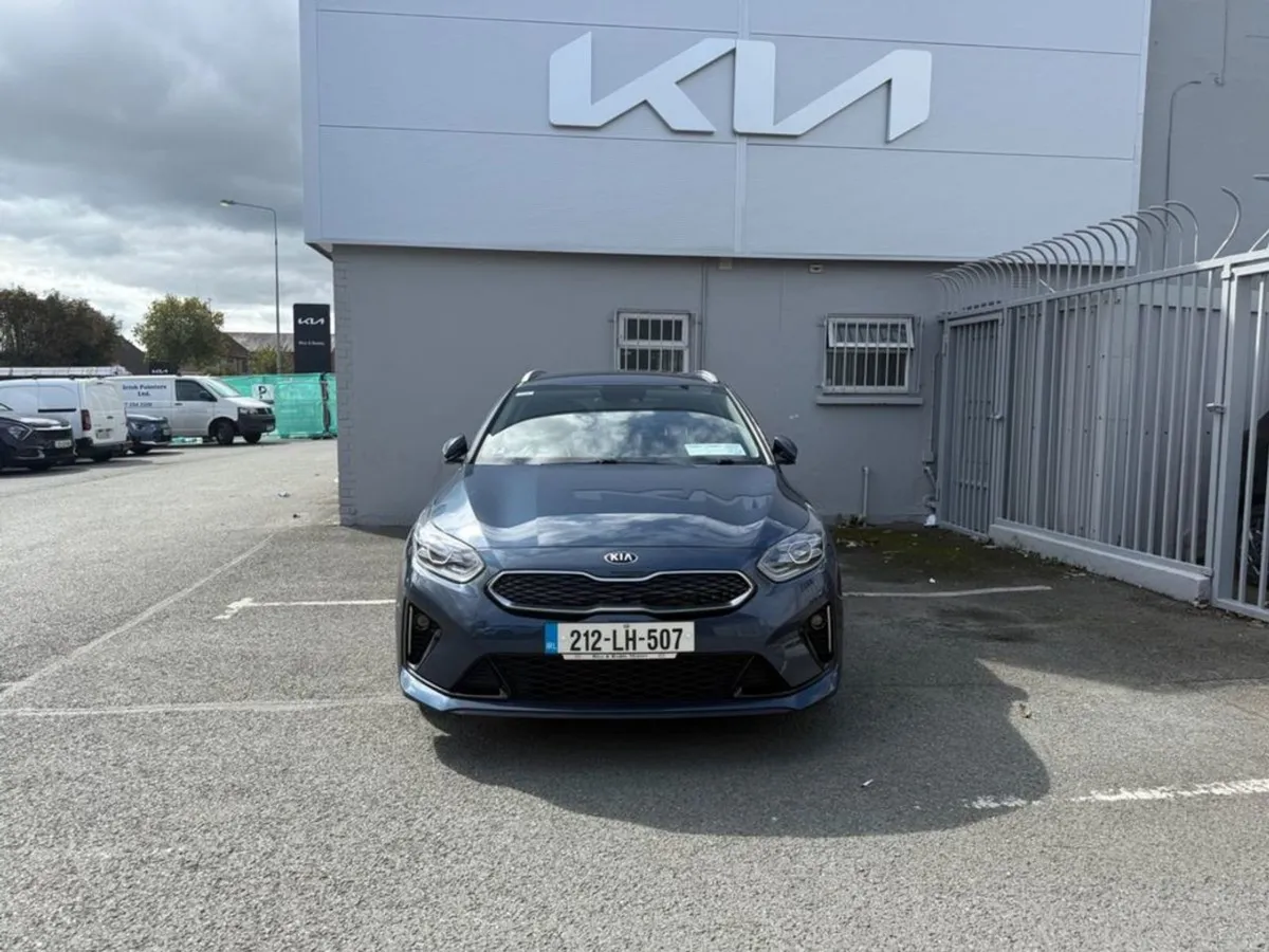 Kia Ceed SW Phev Trailer 5DR Auto - Image 3