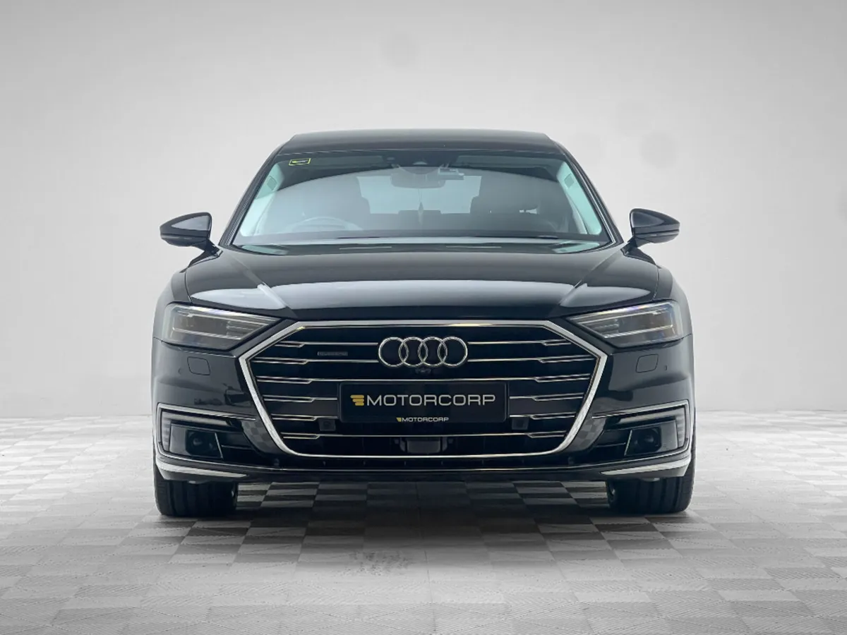 Audi A8 A8 60 3.0 TFSI E QUATTRO 449HP PAN ROOF - Image 2