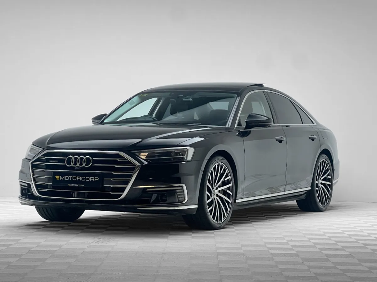 Audi A8 A8 60 3.0 TFSI E QUATTRO 449HP PAN ROOF - Image 3