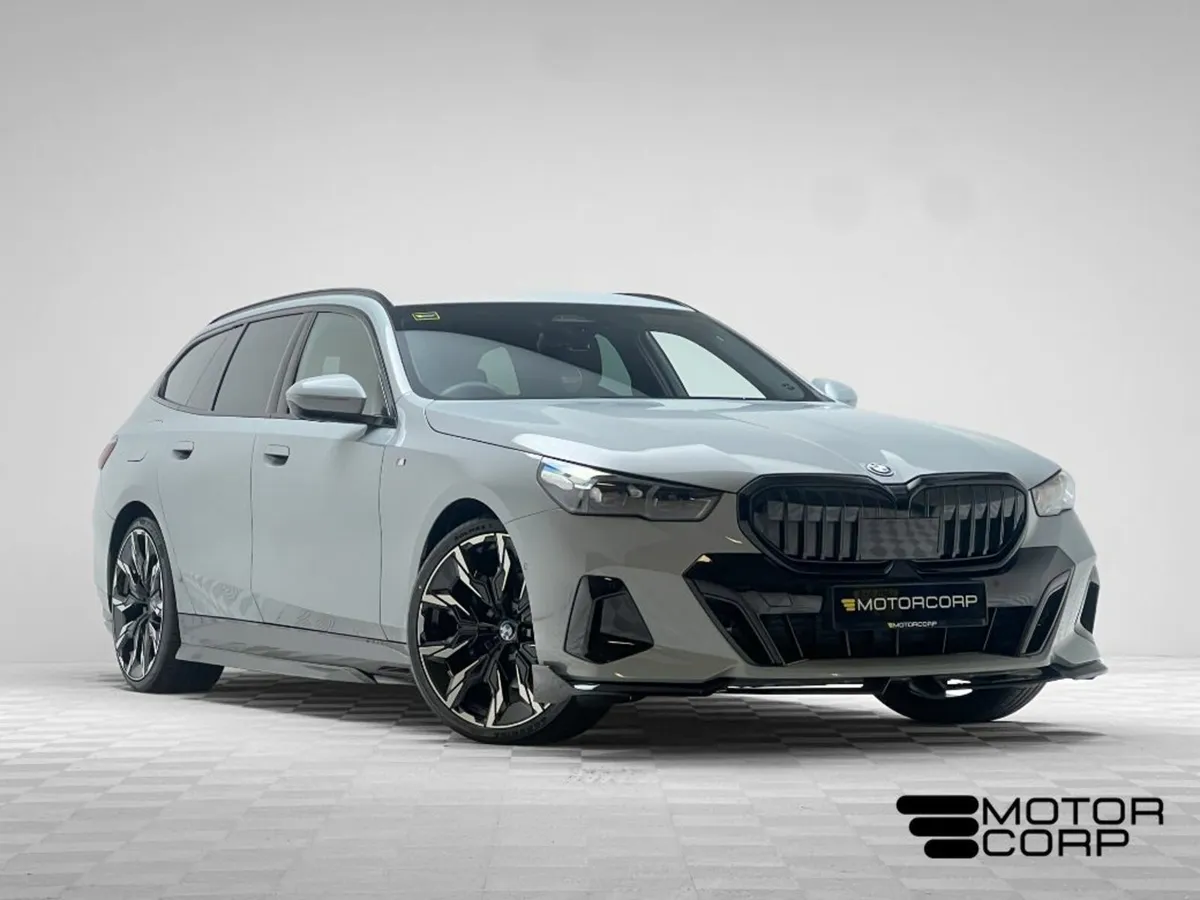 BMW 5-Series 530E M SPORT TOURING - Image 1