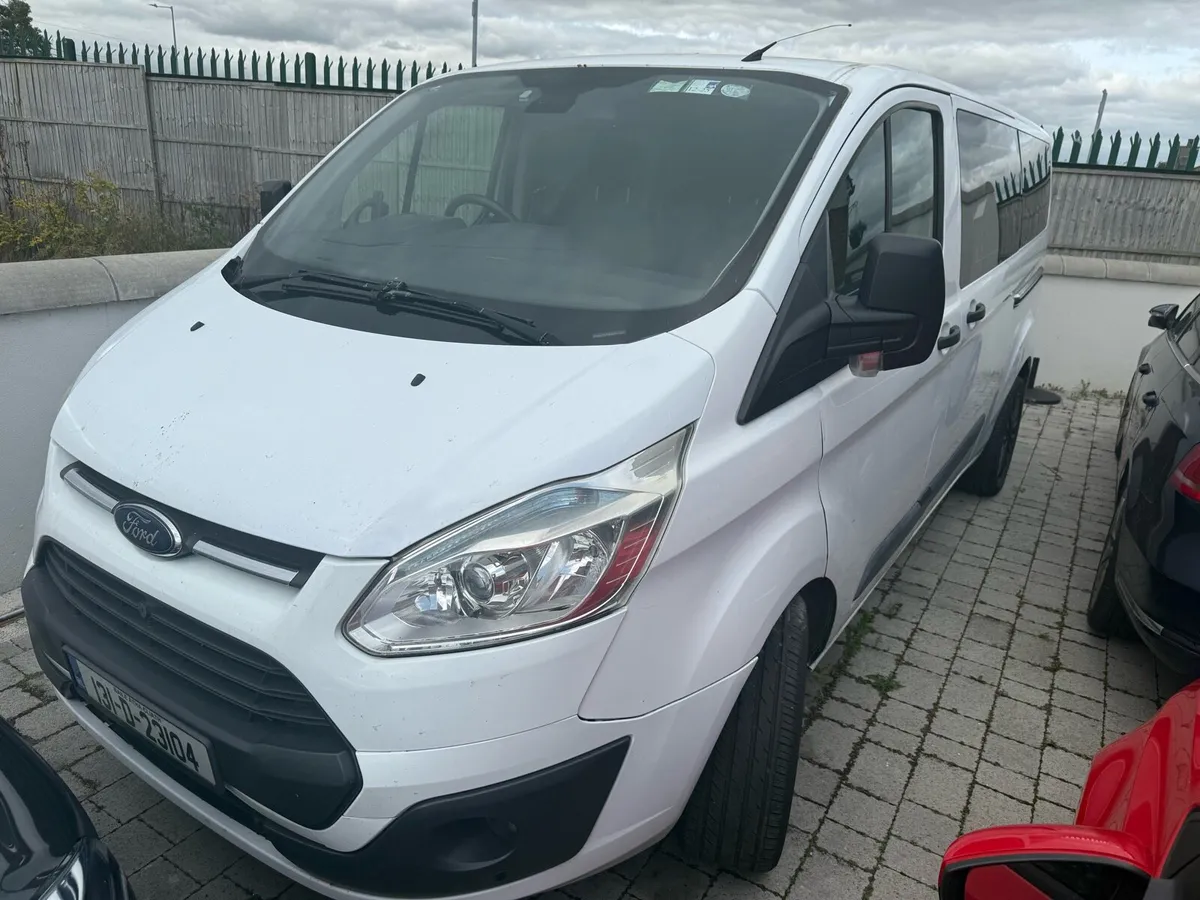 2013 (131) Ford Transit 2.2 Tdci Mini Bus 9 Seats - Image 1