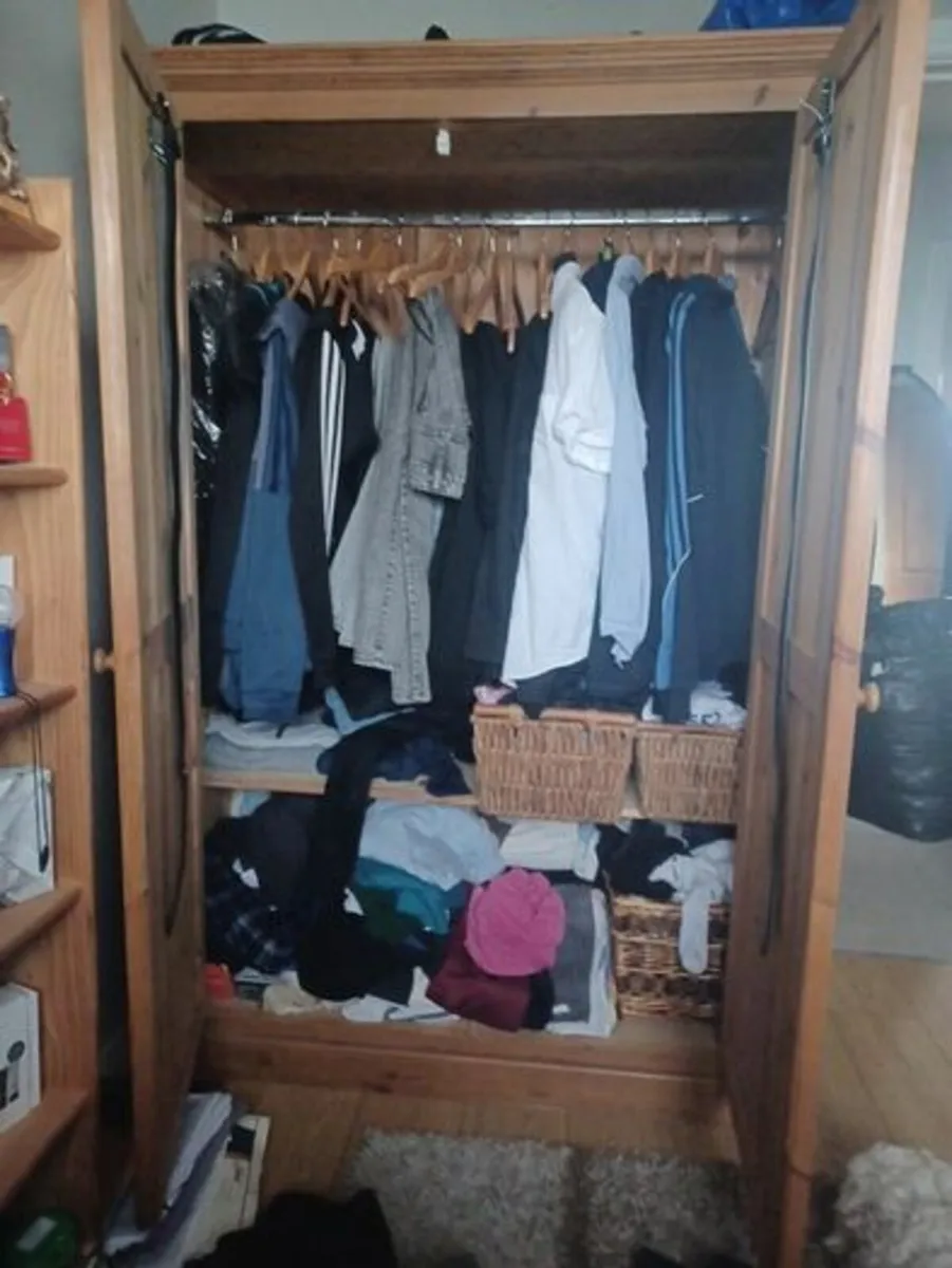 Solid antique pine Wardrobe - Image 4