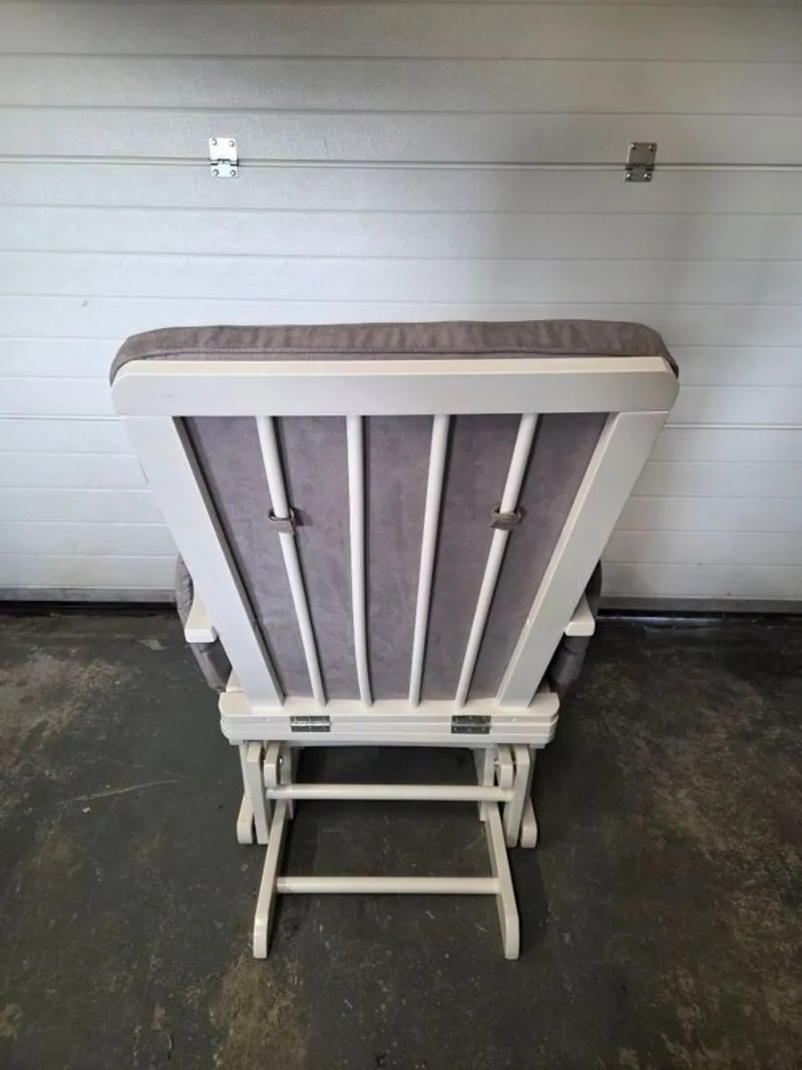 Baby Rocking chair - Image 3