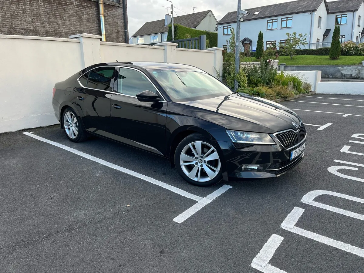 Skoda Superb SE L EXECUTIVE TDI 150bhp - Image 3