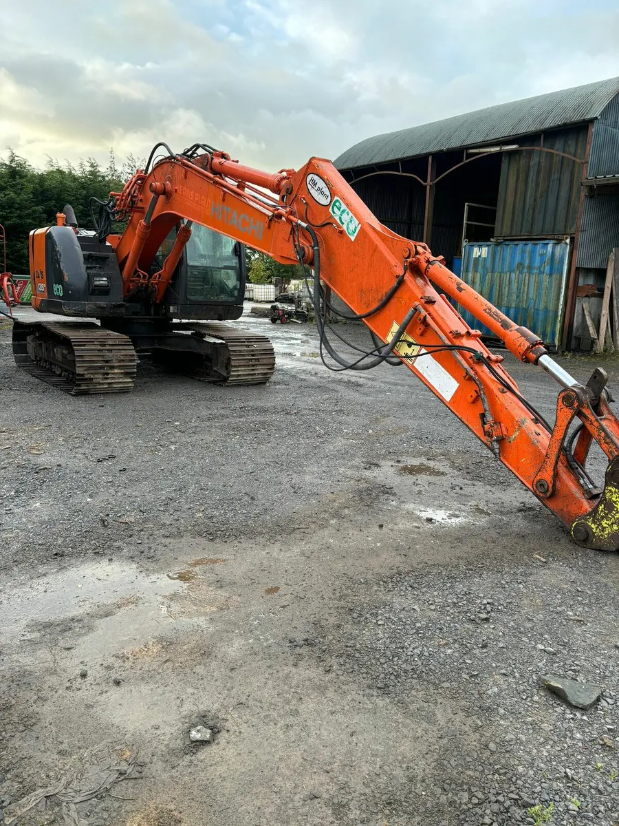Hitachi 135 zaxis 2013 - Image 2