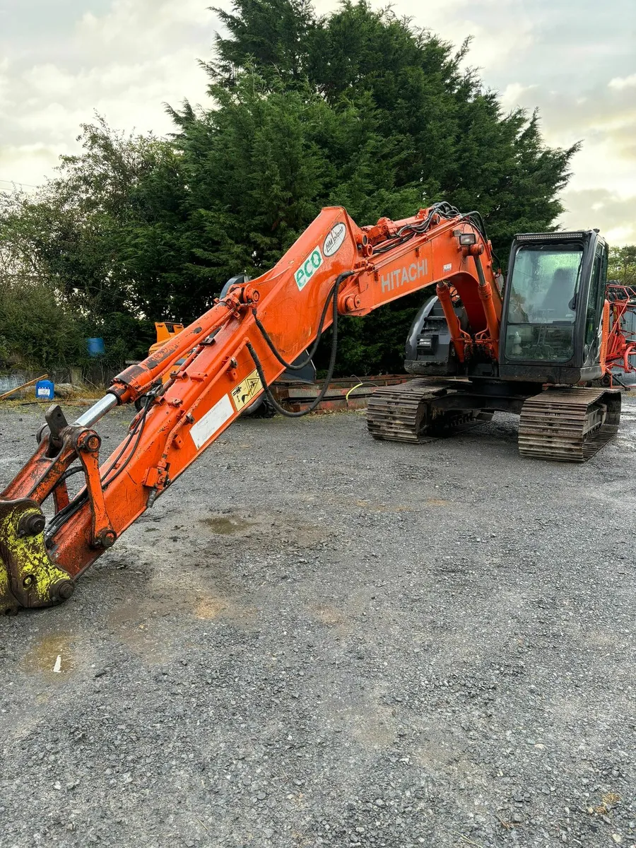 Hitachi 135 zaxis 2013 - Image 3