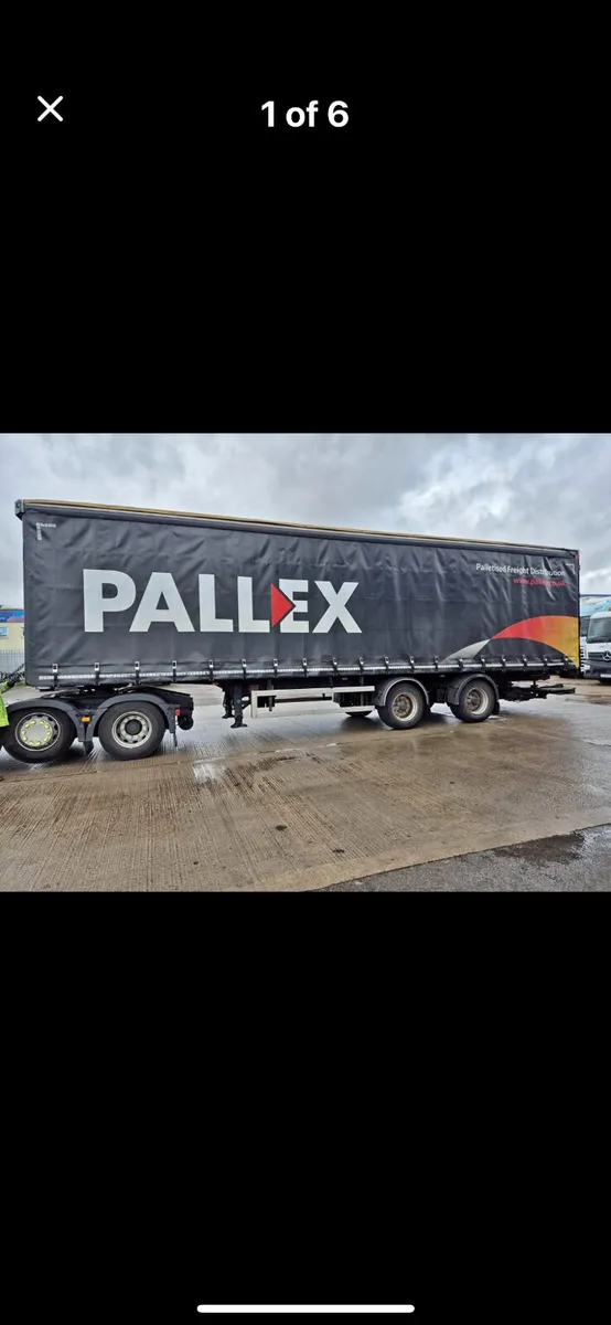 SDC Urban 33 foot Curtainsider Rear steer - Image 1