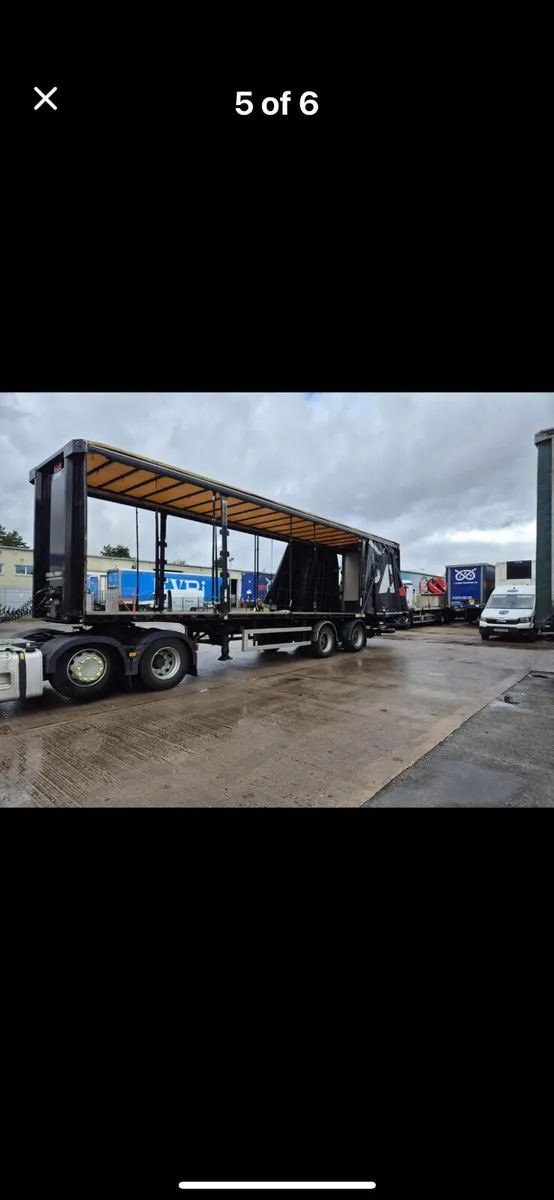 SDC Urban 33 foot Curtainsider Rear steer - Image 3