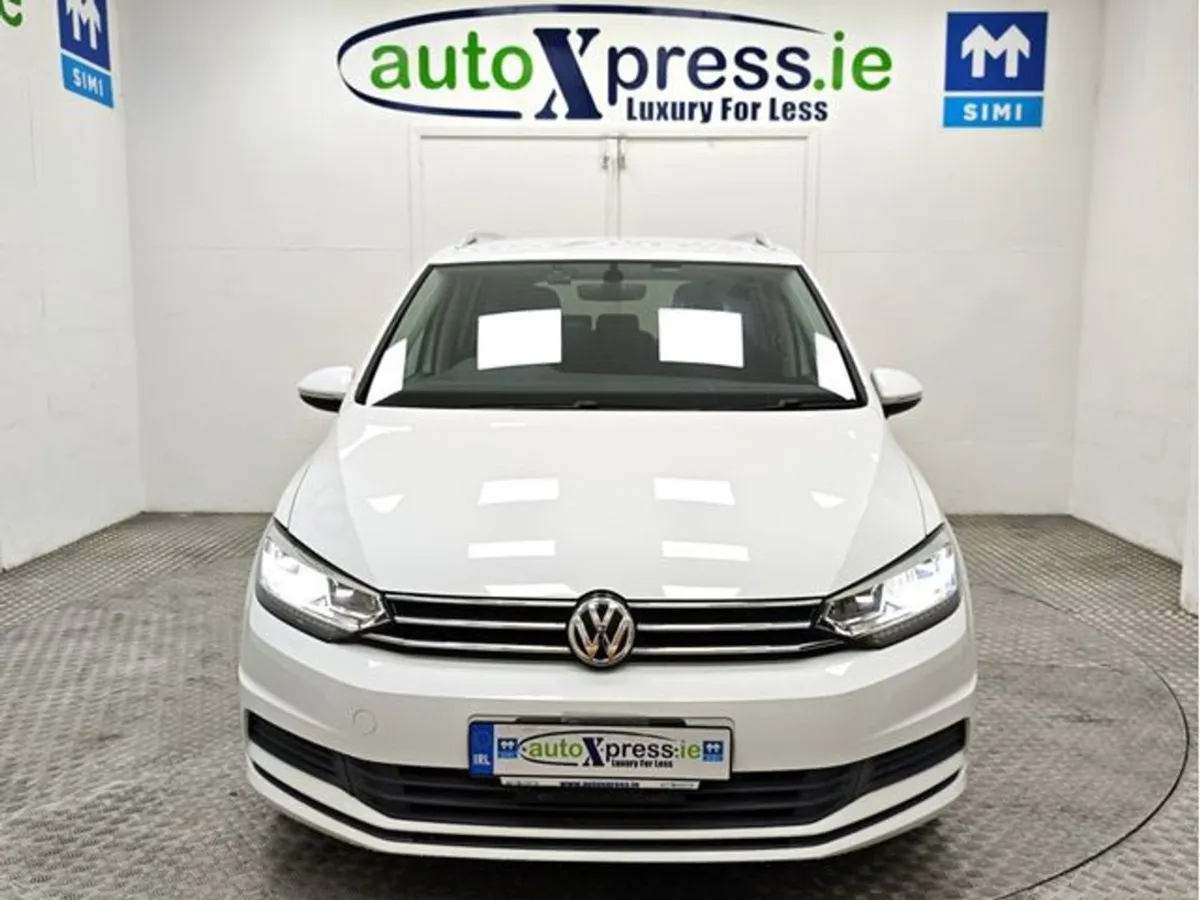 Volkswagen Touran 2.0 TDI Automatic  7 Seater  Re - Image 3