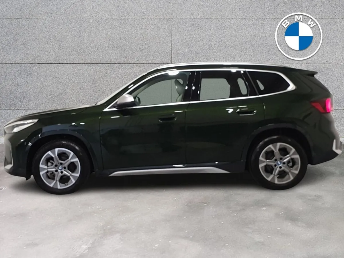 BMW iX1 Edrive20 Xline - Image 4