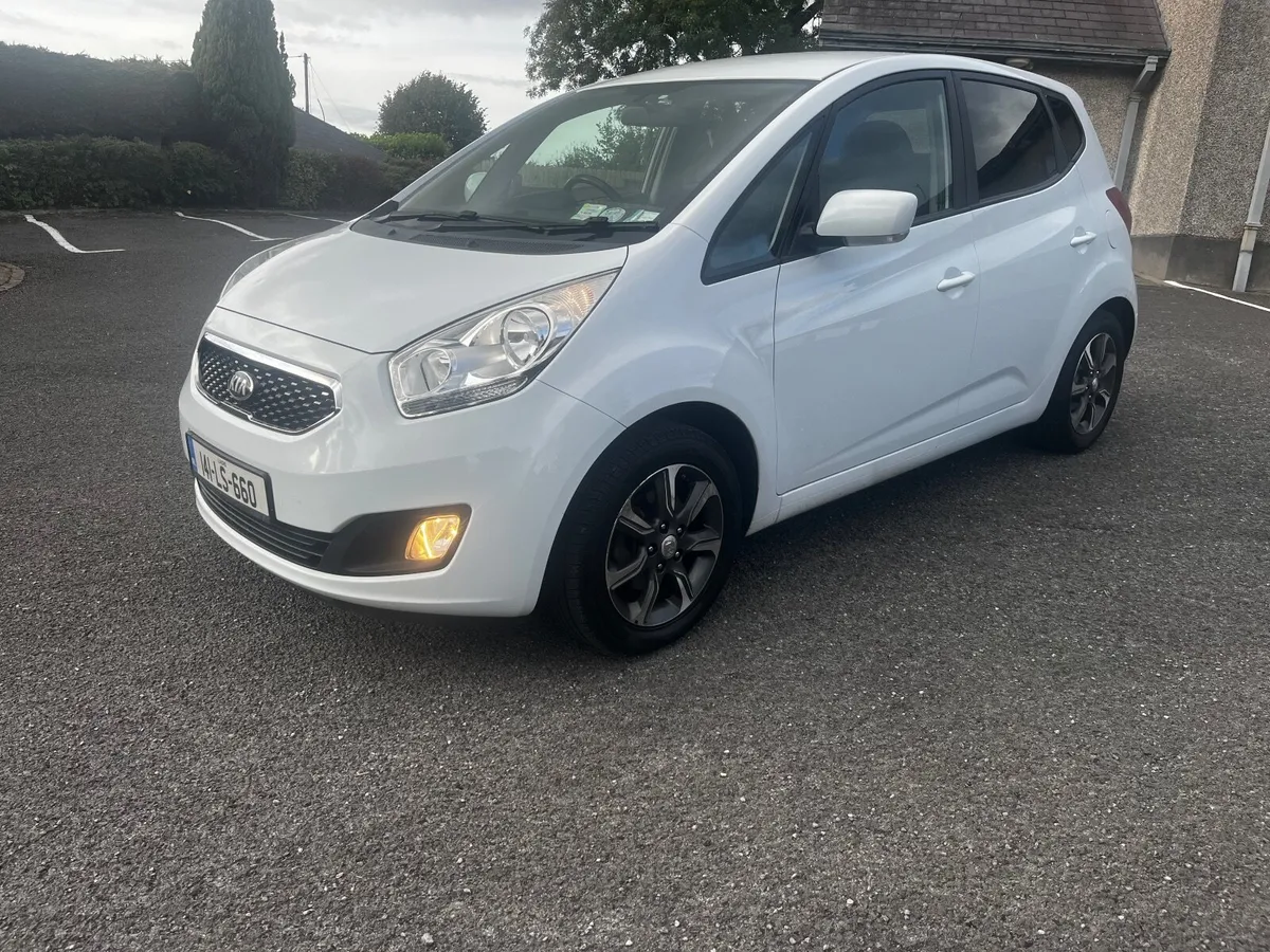 2014 Kia Venga - Image 2
