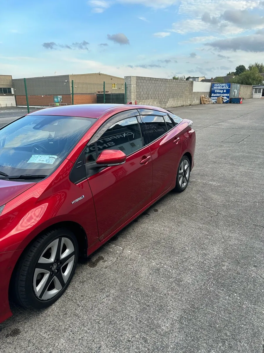 Toyota Prius 2016 TOP SPEC - Image 3