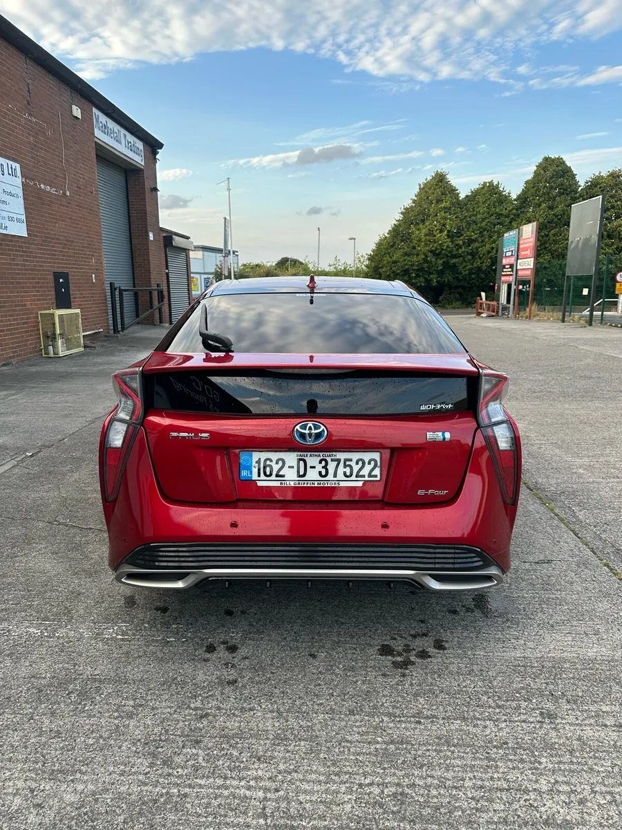 Toyota Prius 2016 TOP SPEC - Image 4