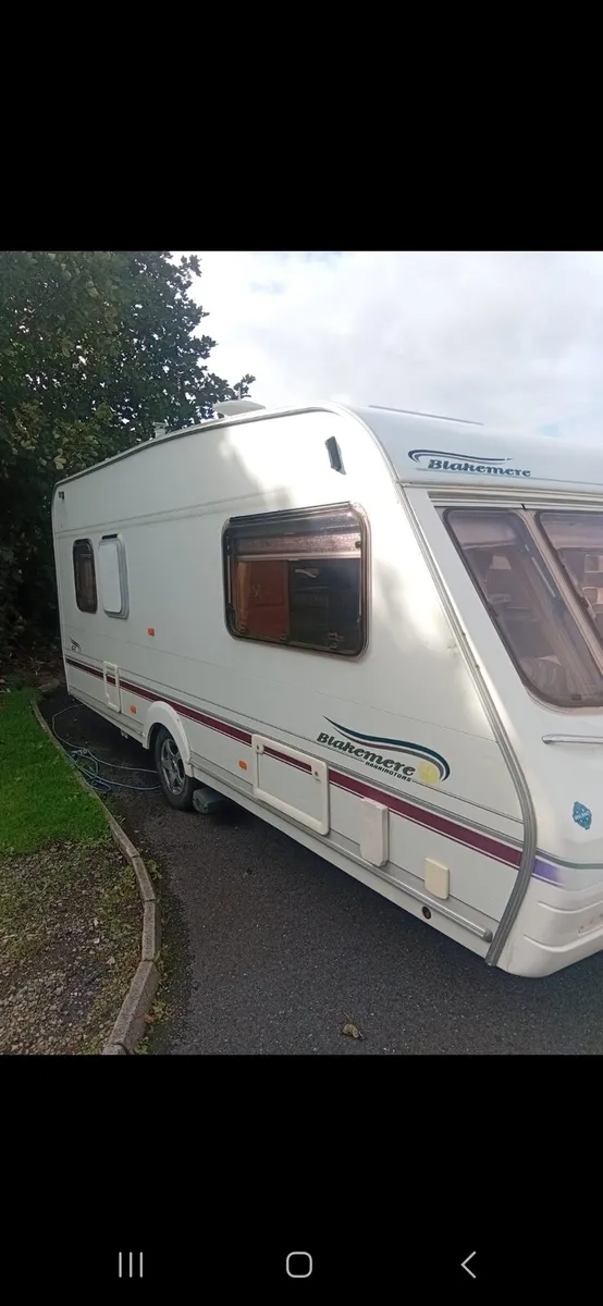 Swift blakemere 5 berth - Image 3