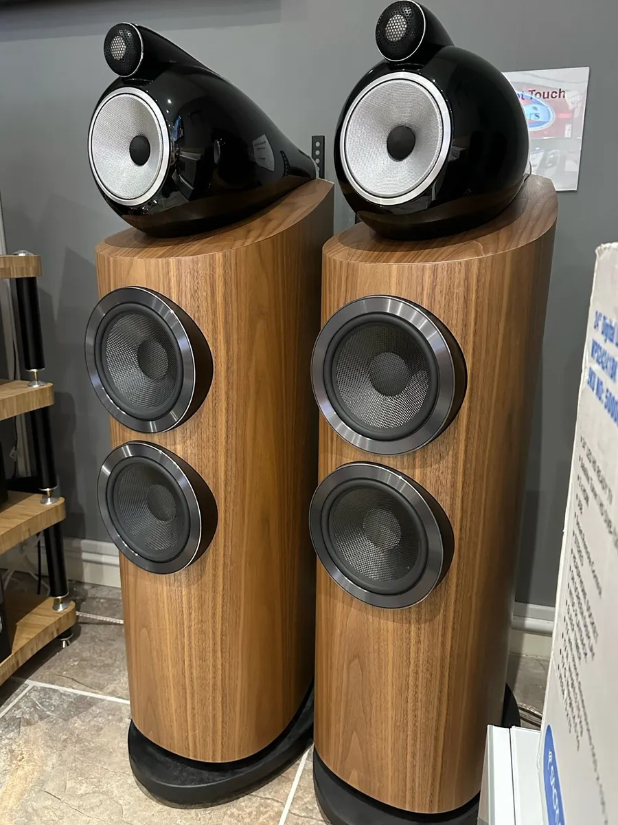 Bowers & Wilkins 803 D3 Walnut
