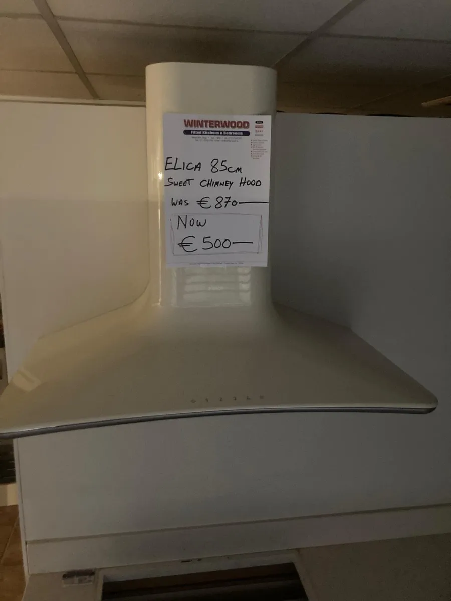 Winterwood Ex Display Cooker Hood - Image 1