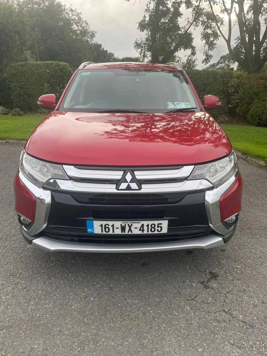 Mitsubishi Outlander - Image 1
