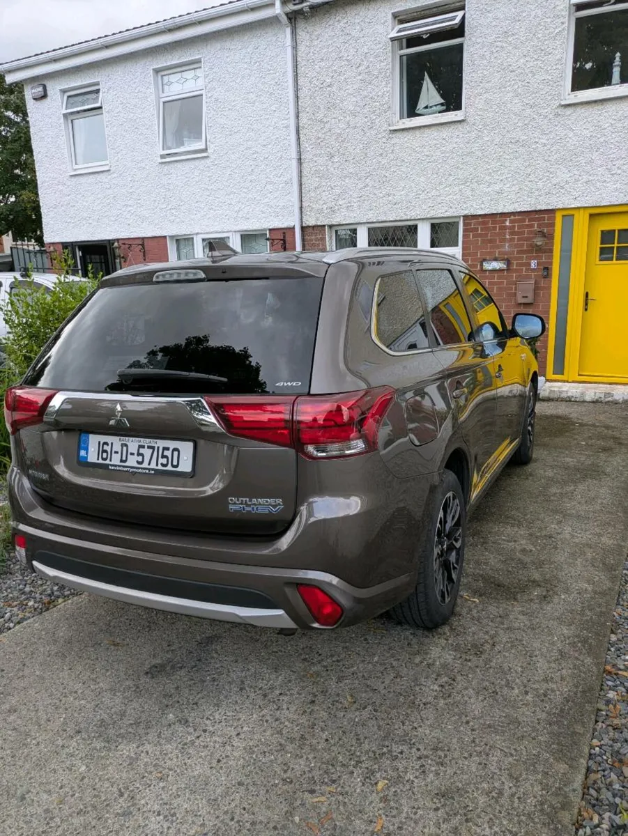 Mitsubishi Outlander 2.0 GX4H PHEV - Image 2